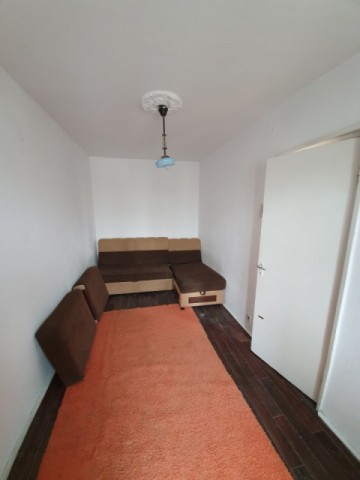 apartament-2camere-vest-zona-cosminele-2